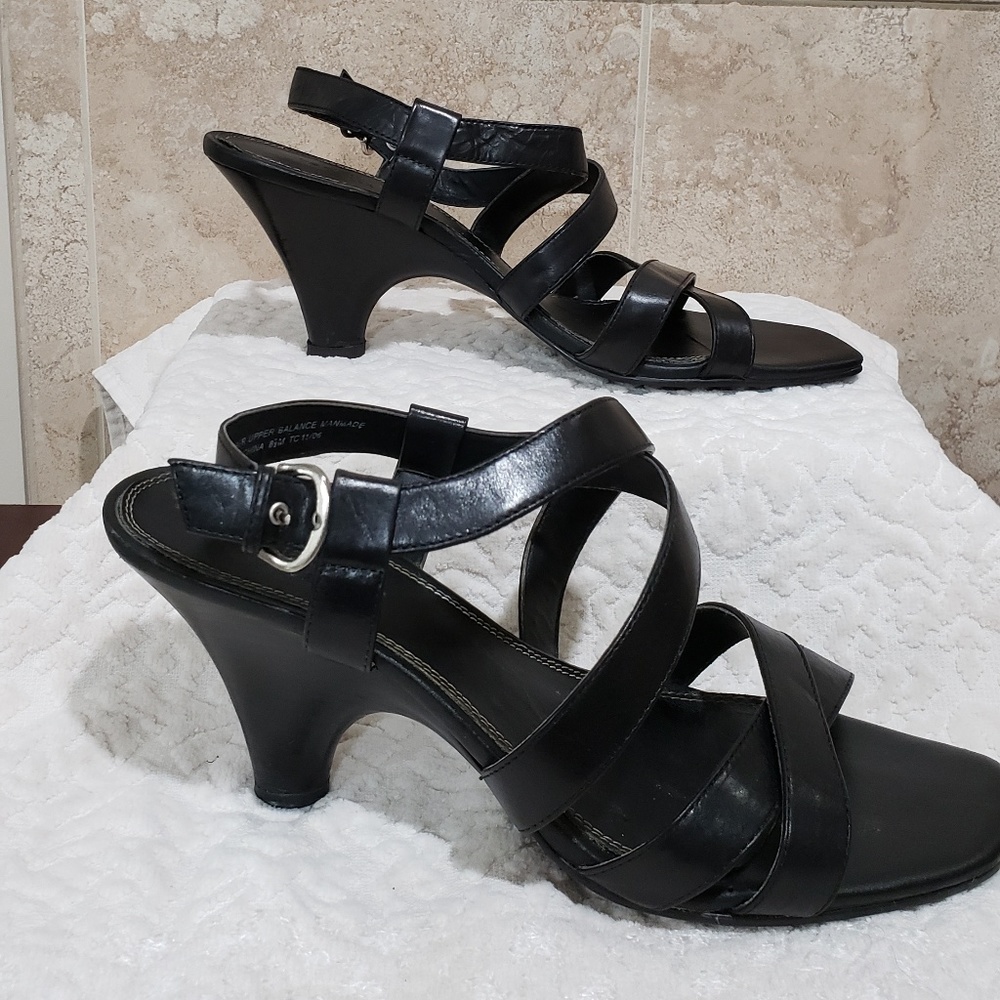 Liz Claiborne FLEX wedge sandals